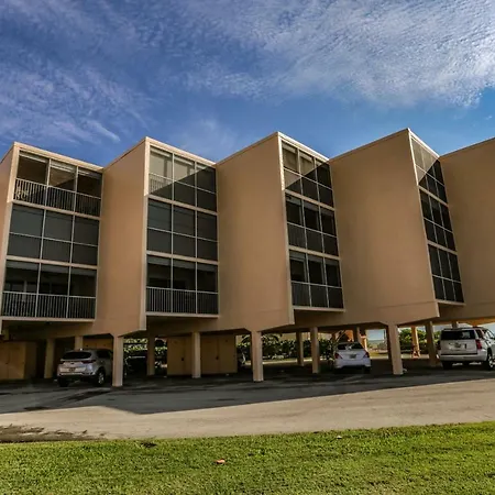 Dolphin Way A106 Villa